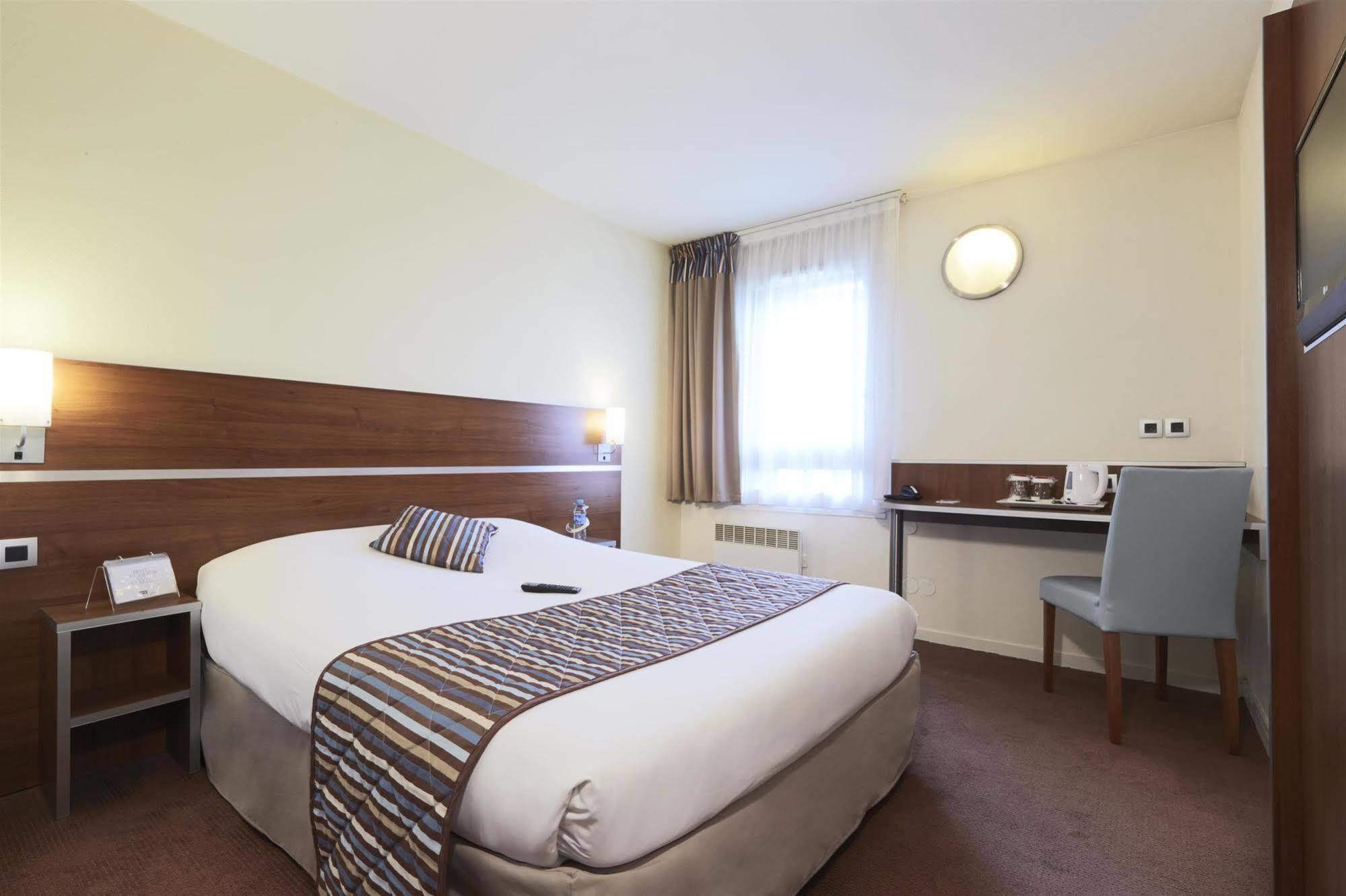 Comfort Hotel Linas - Montlhery Dış mekan fotoğraf